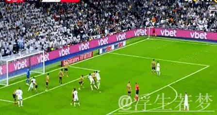 皇马英雄115分钟绝杀狂奔人群庆祝，经典一幕再现